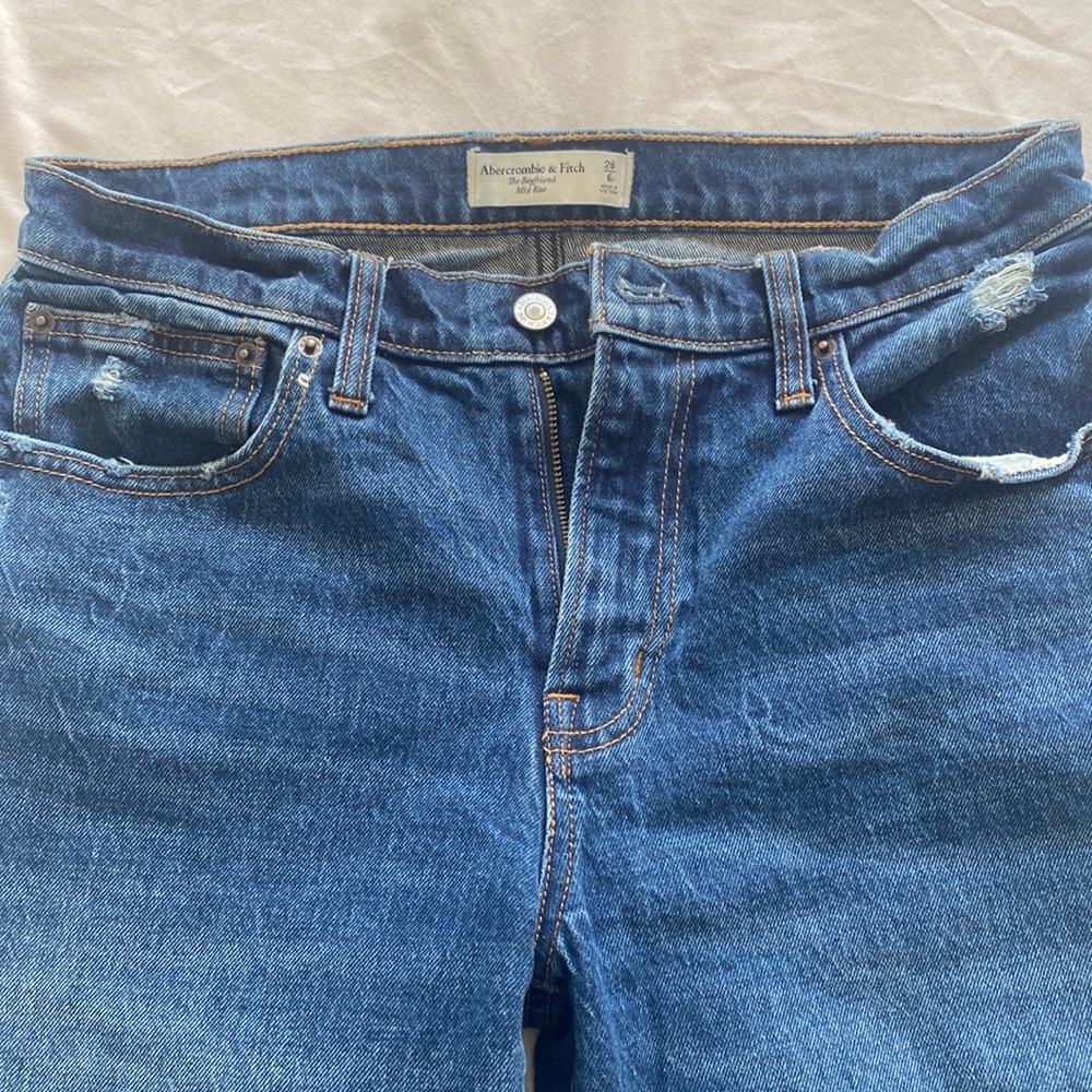 Abercrombie & Fitch-The Boyfriend Mid Rise Jean